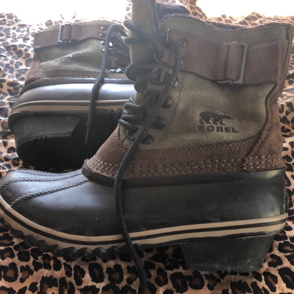 Sorel weather boots - Picture 5 of 8